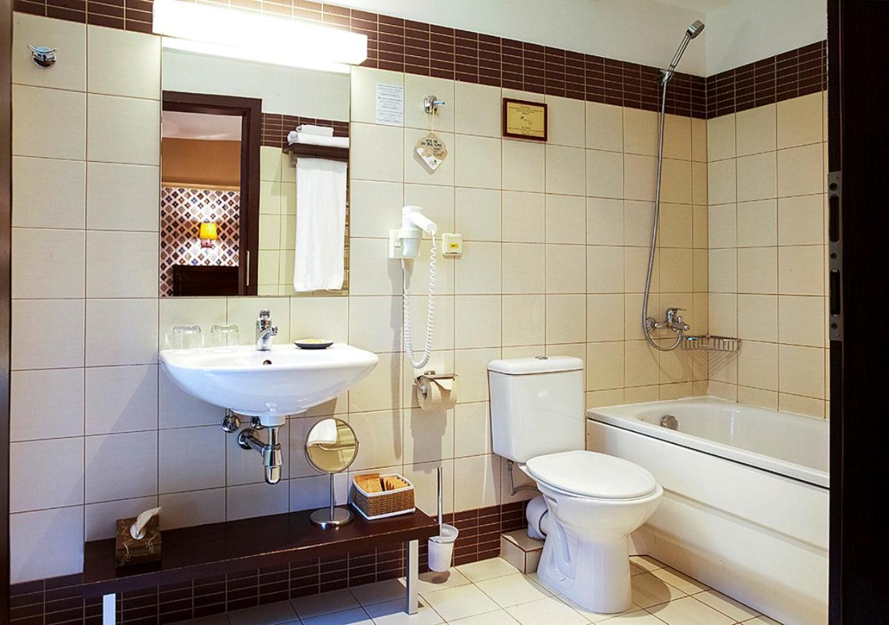 Margis Hotel & Spa Тракай Экстерьер фото